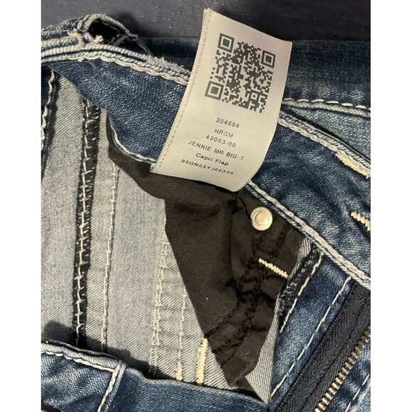 True Religion Jennie Curvy Mid Rise Denim Capri Size 27 Light Wash Jean - Picture 5 of 12